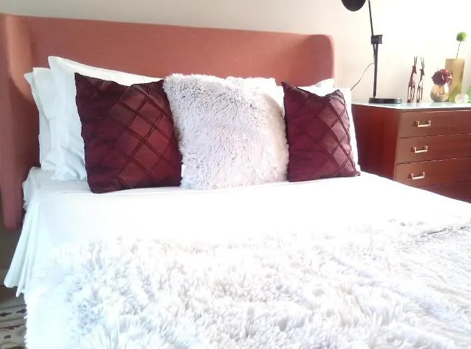 Traditional Townhouse Malta - Unique Location Luqa