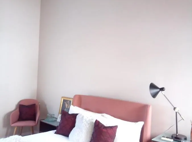 Traditional Townhouse Malta - Unique Location Сasa de vacaciones *